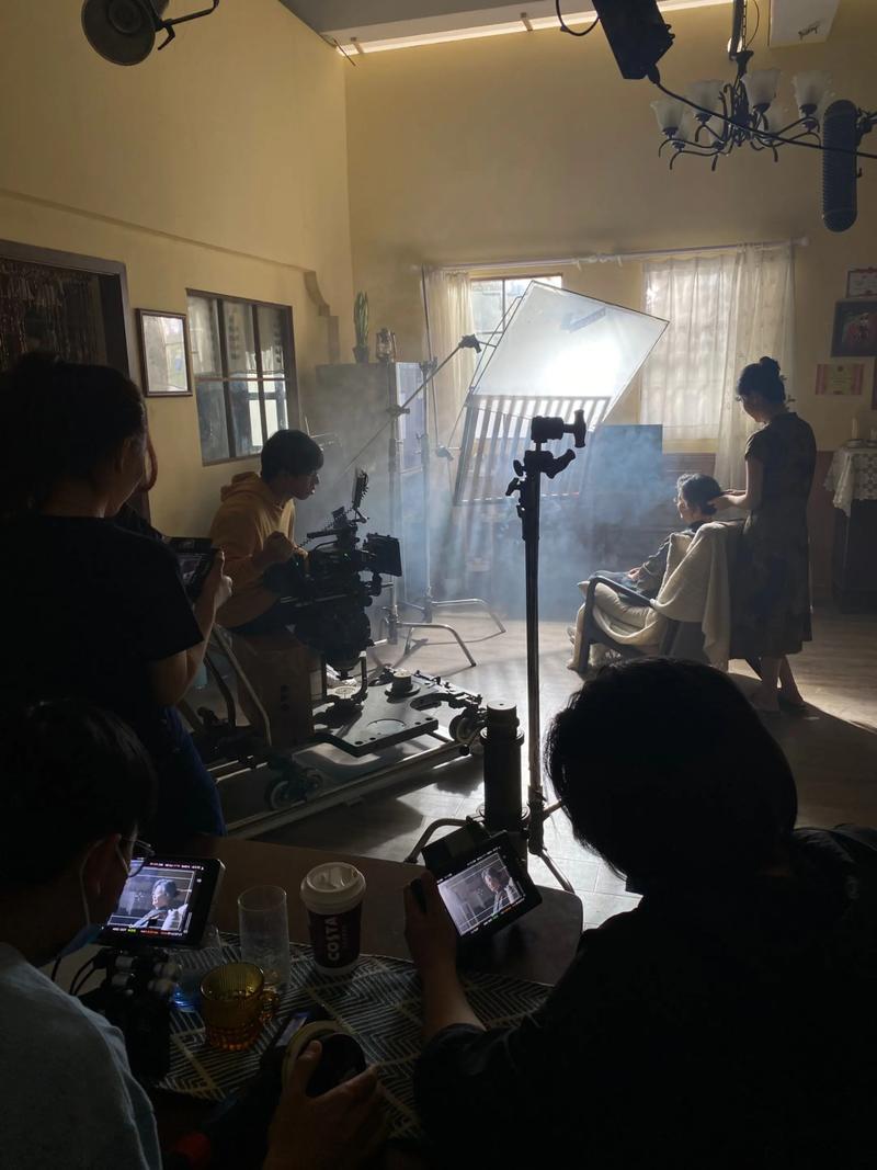 短视频制作：新媒体时代的创意引擎